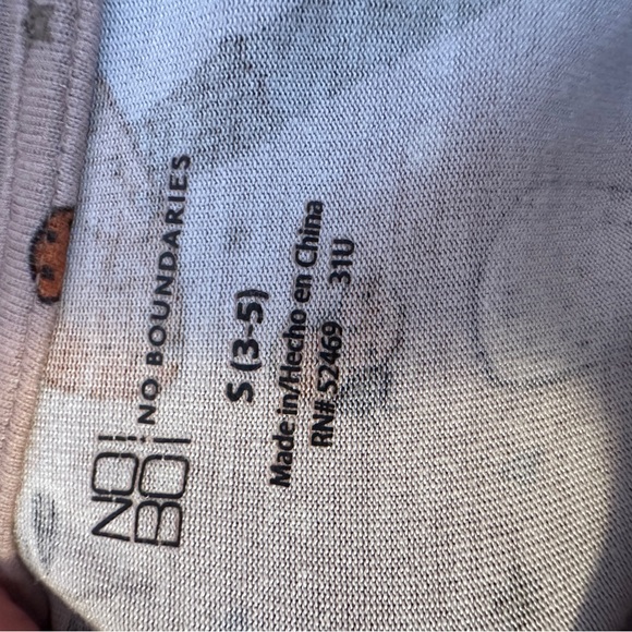 Earthy Tones Graphic Tee - Picture 5 of 5